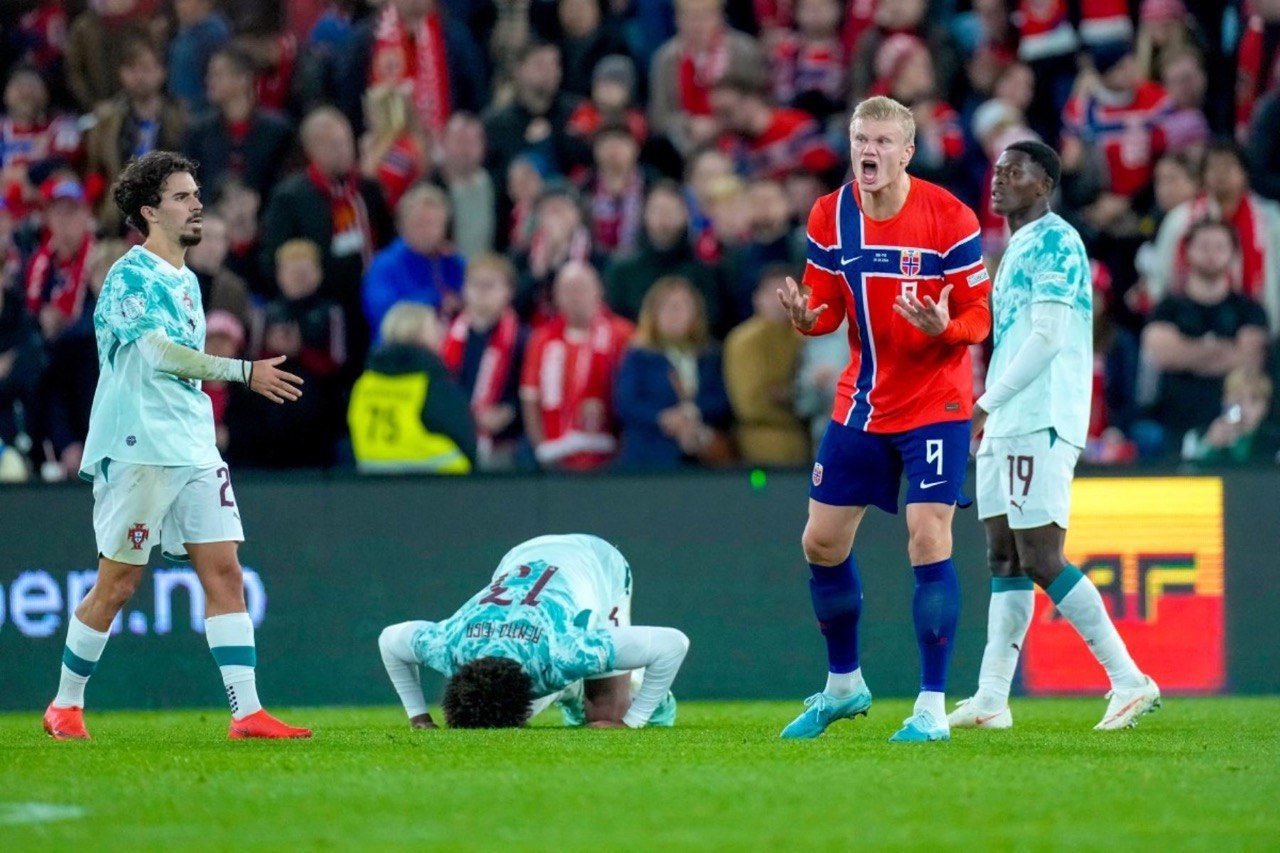 Ronaldo Watched All 90 Minutes From the Bench in Oslo, and One Goalkeeper Error Decided It